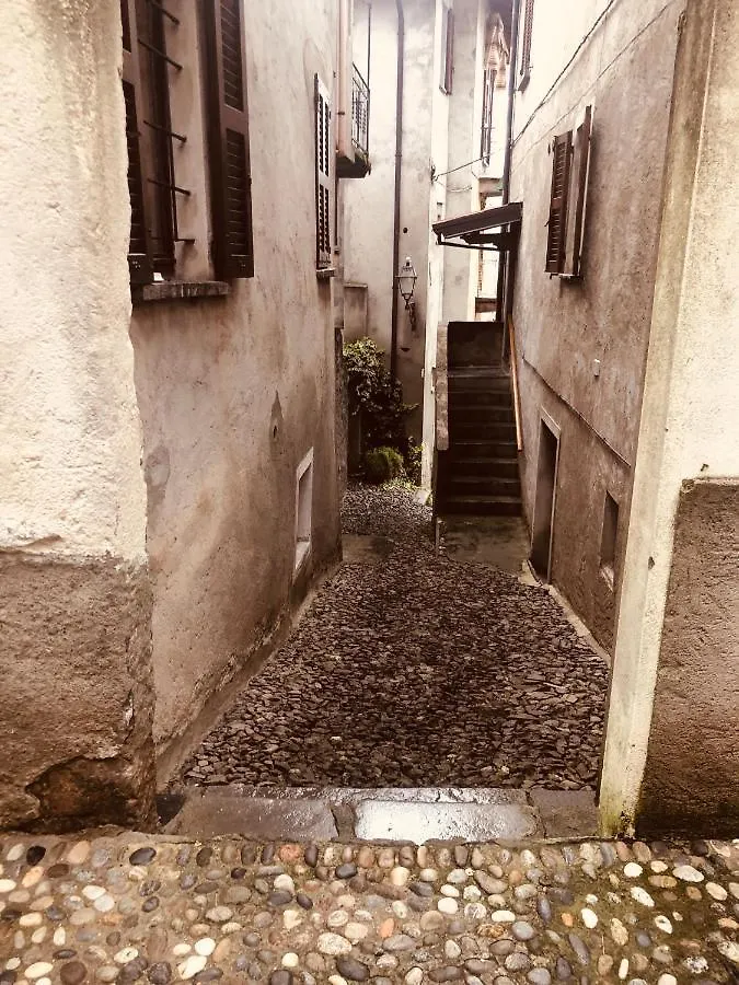 Ficarra Apartments Mezzegra